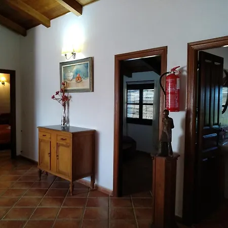 Chalet La Cabra Del Medio *
