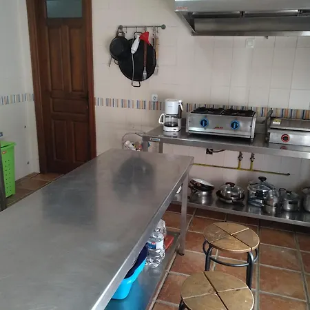 La Cabra Del Medio Monesterio
