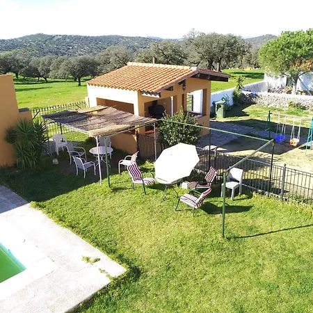 La Cabra Del Medio Chalet